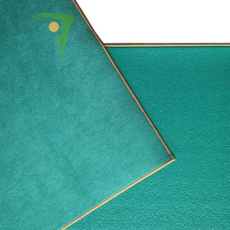 AURORAE Synergy 2In1 Hot Yoga Mat with Integrated Non Slip Microfiber Towel. No Slipping No Bunching/Odor Patent Protected