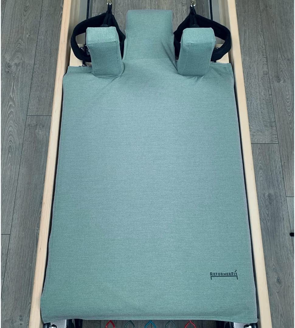 Reformerfit Pilates Towel/Cover with Total Coverage for Reformer - the Studio - Flat End